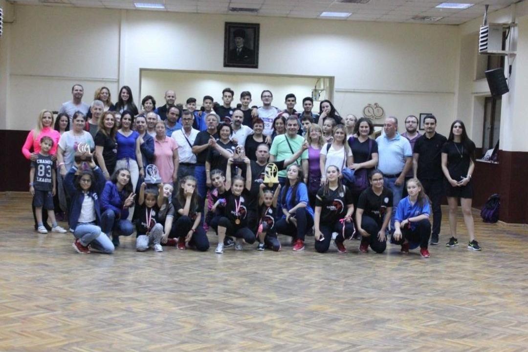 (&ouml;zel Haber) Dans Trakya, Başarıdan Başarıya Koşuyor