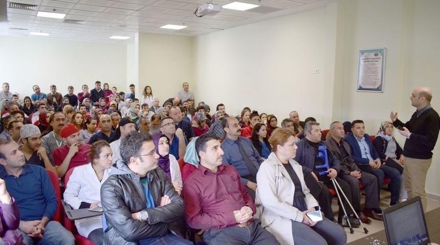 Besni Devlet Hastanesinde "b&ouml;breği Nasıl Koruyabiliriz?" Konulu Seminer Verildi