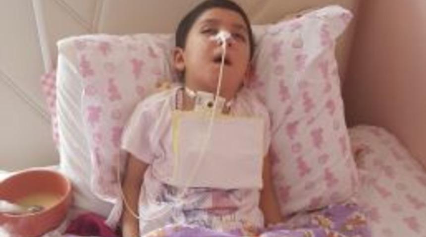 Boğazına Sakız Ka&ccedil;an Derin 1,5 Yıldır Yatağa Mahkum