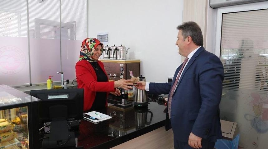 Başkan Palancıoğlu Kadın K&uuml;lt&uuml;r Merkezlerini Ziyaret Etti