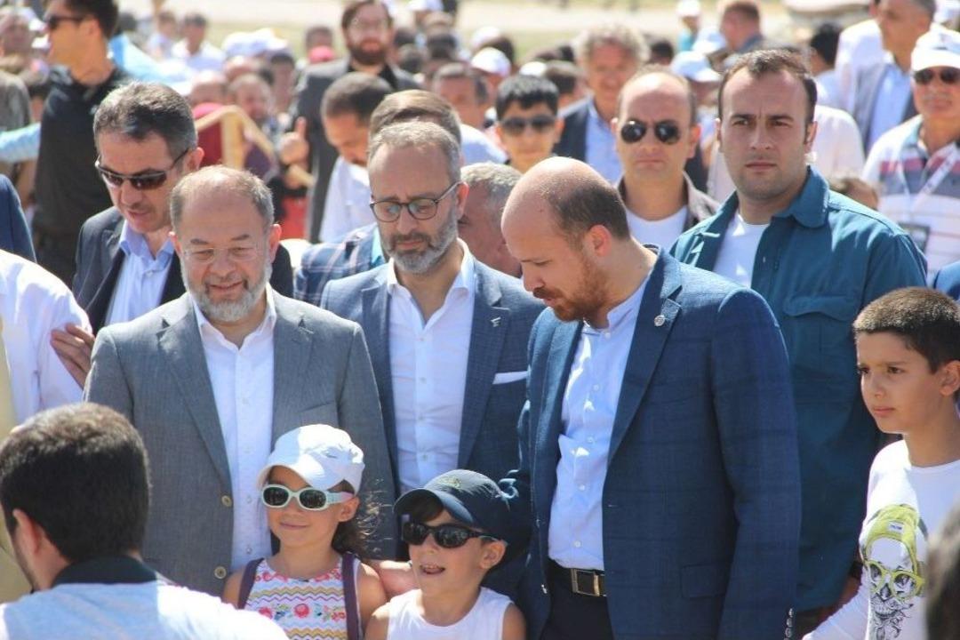 Bilal Erdoğan, T&uuml;rk Oyunları Festivali&rsquo;nin Kapanış Programına Katıldı