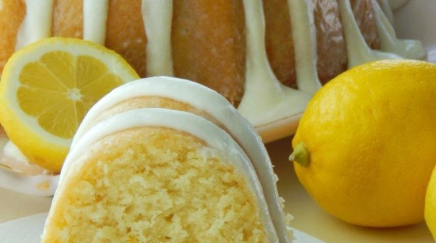 Yumuşak ve nemli limonlu kek yapımı