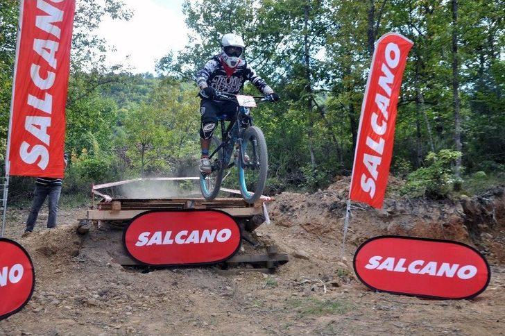 8.uluslararası Yenice Dağ Bisiklet Yarışları Sona Erdi G4