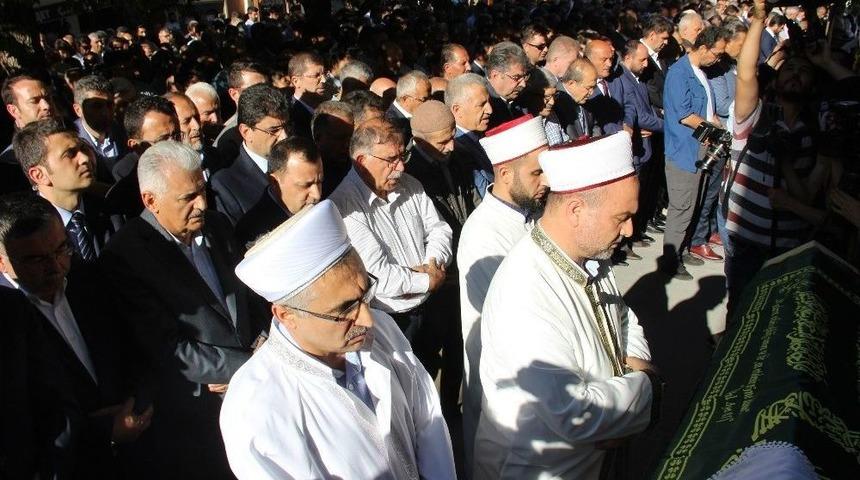 Eski Milli Eğitim Bakanı Yılmaz’ın Acı Günü