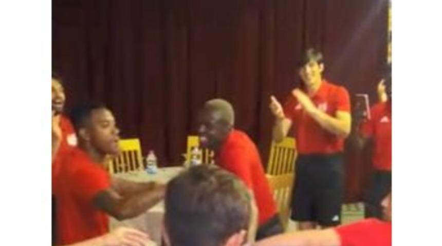 Robinho&rsquo;dan &Ccedil;iftetelli Şov