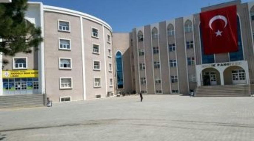 Acıgöl Anadolu İmam Hatip Lisesi 30 Öğrenci Alacak