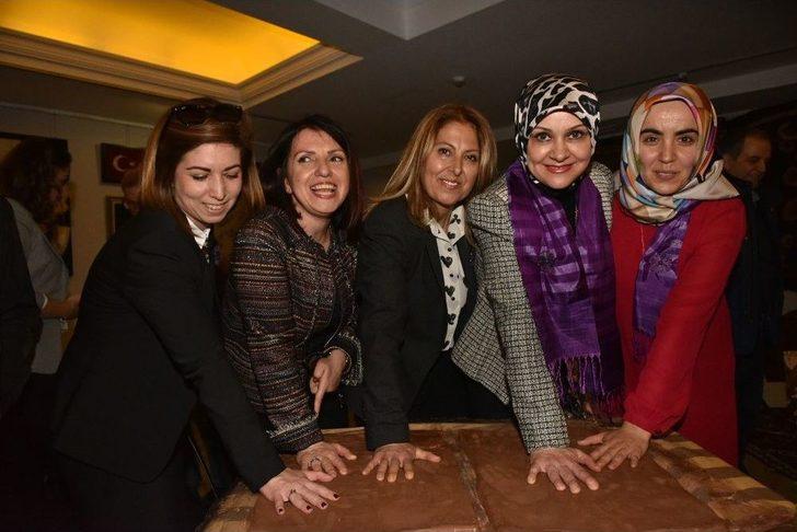 Dünya Kadınları Alanya’da Sergide Buluştu G3