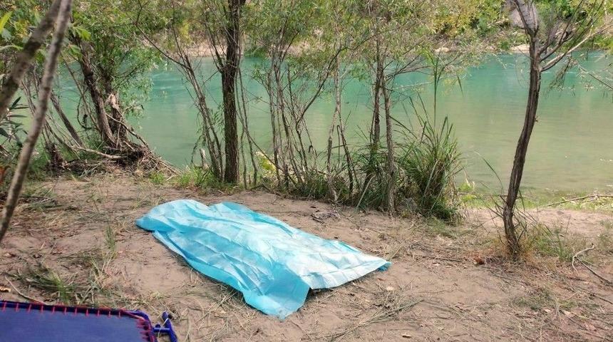 22 Yaşındaki Genç Irmakta Boğuldu