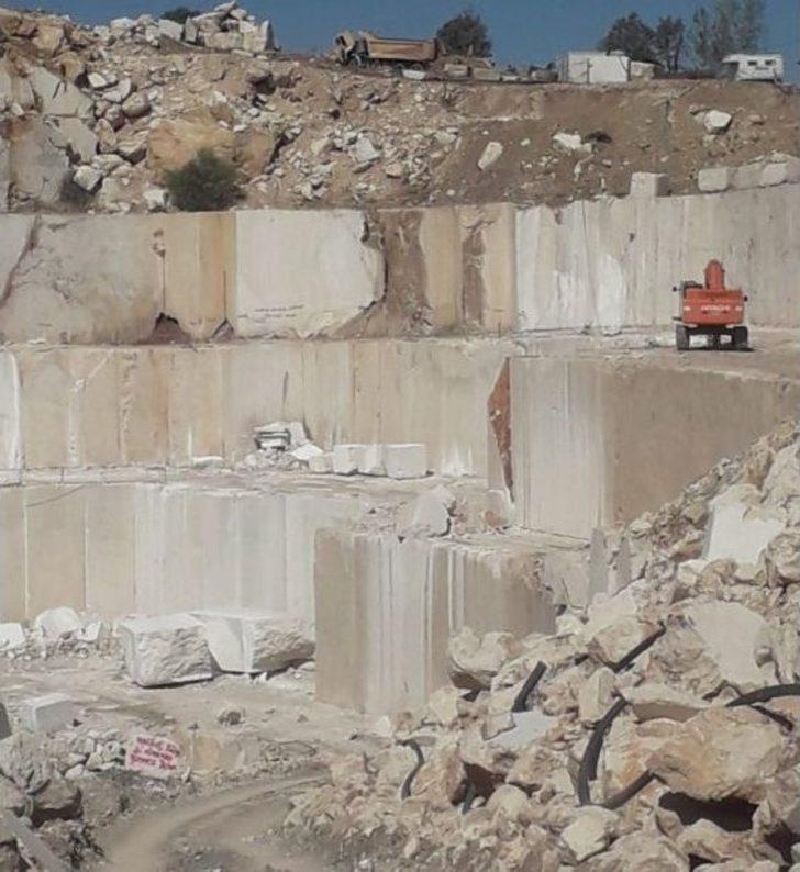 2 Tonluk Mermerin Altında Can Verdi G1