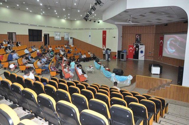 Batman Üniversitesi’nde ’15 Temmuz Direnişi Ve Milli Mücadele Ruhu’ Konferansı