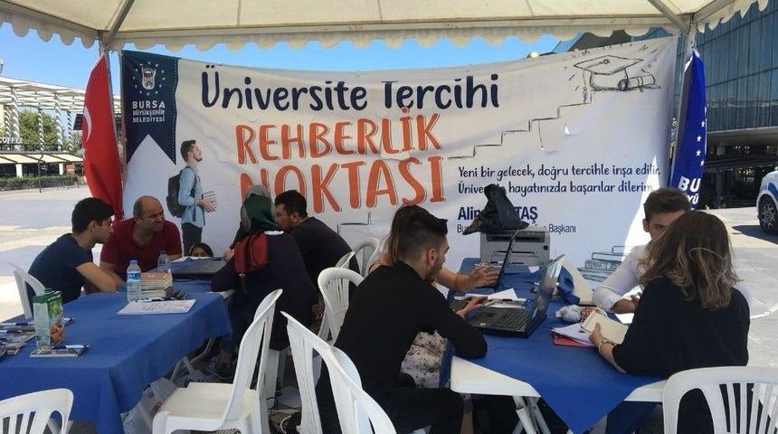 Bursa Büyükşehir’den Üniversite Adaylarına Tercih Desteği