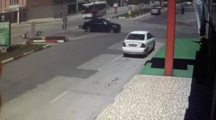 Motor S&uuml;r&uuml;c&uuml;s&uuml; &Ouml;l&uuml;mden Kıl Payı D&ouml;nd&uuml;