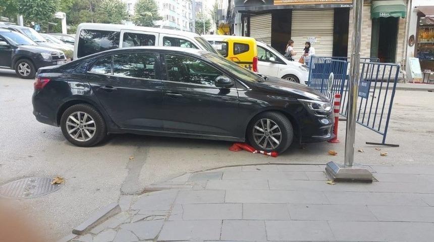 Park Ederken Dubaları Ezdi