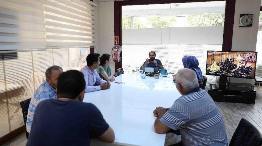 Yabancı Dil &Ouml;ğrenmek İsteyen Dil Evi&rsquo;ni Tercih Ediyor