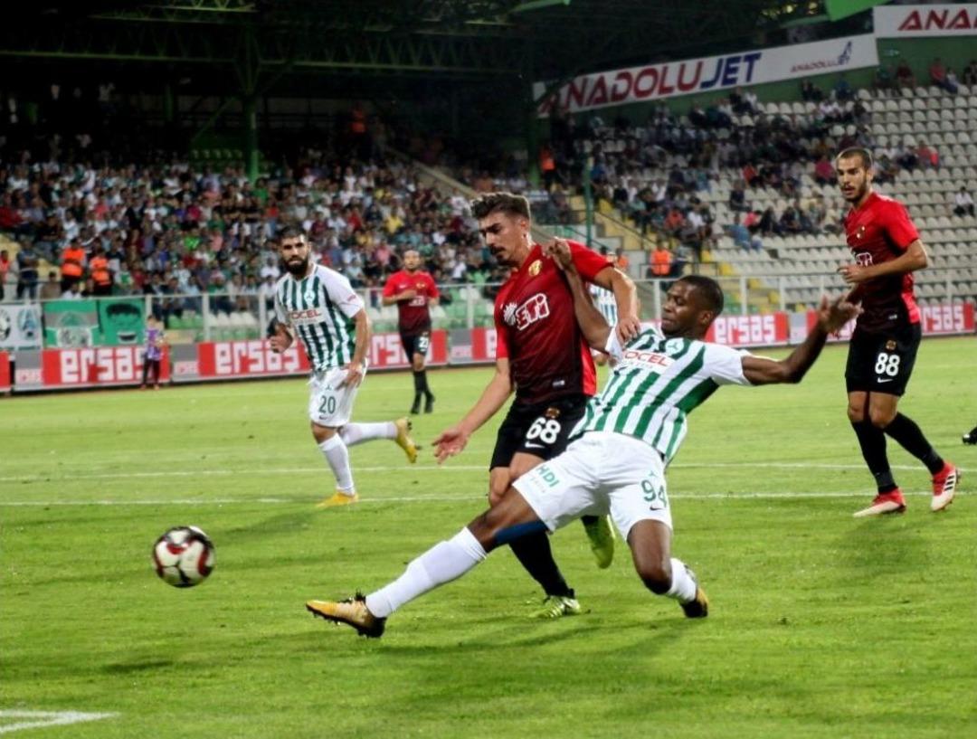 Giresunspor: 2 - Eskişehirspor: 1 (ilk Yarı Sonucu)