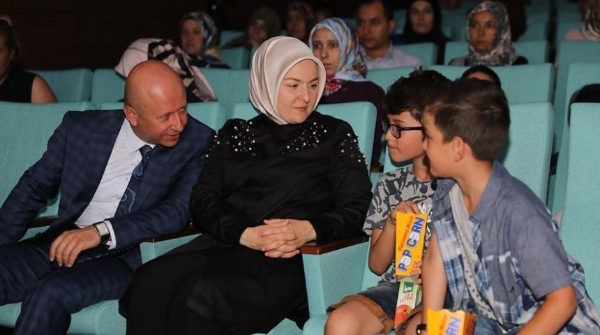 Kocasinan&rsquo;ın Sinema G&uuml;nlerine Bu Kez &Ccedil;&ouml;lyaklı Aileler Misafir Oldu