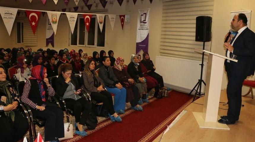 Eğitimde Anne-kız El Ele Buluşmaları S&uuml;r&uuml;yor