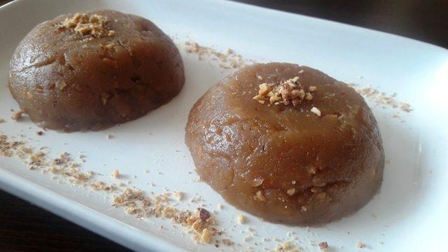 Pekmezli un helvası tarifi: Tadı damağınızda kalacak