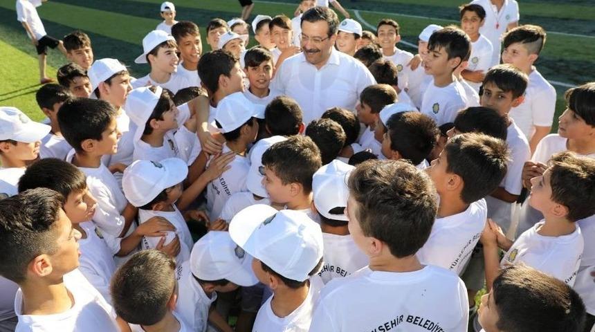 Başkan Atilla &Ccedil;ocuklarla Bir Araya Geldi