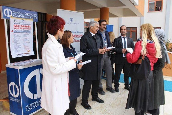 Van’da ‘ikinci Üniversite’ Fırsatları Anlatıldı G3