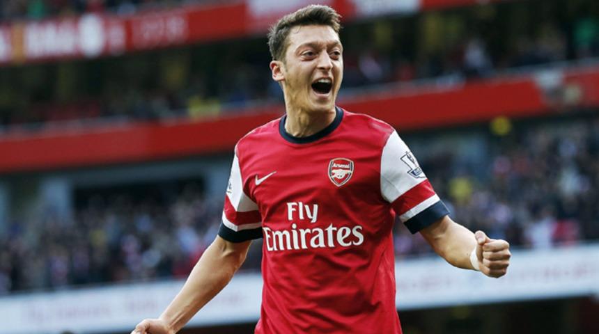 Mesut &Ouml;zil Fenerbah&ccedil;e'nin hayalini s&uuml;sl&uuml;yor