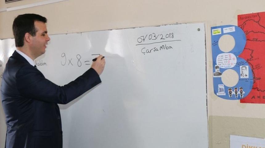 Kaymakam Vardar&rsquo;dan Okul Ziyareti