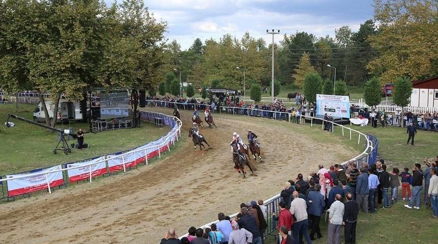 Sapanca’ Da Mahalli At Yarışları 28 Temmuz’da Gerçekleşecek