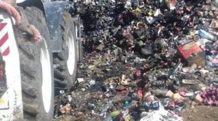 Saray Belediyesinden &Ccedil;&ouml;p Toplama &Ccedil;alışması