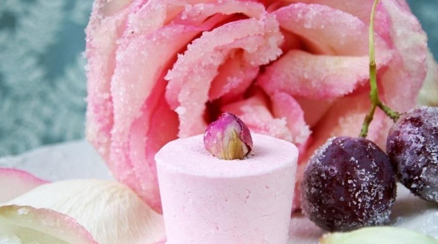 Enfes Güllü Dondurma