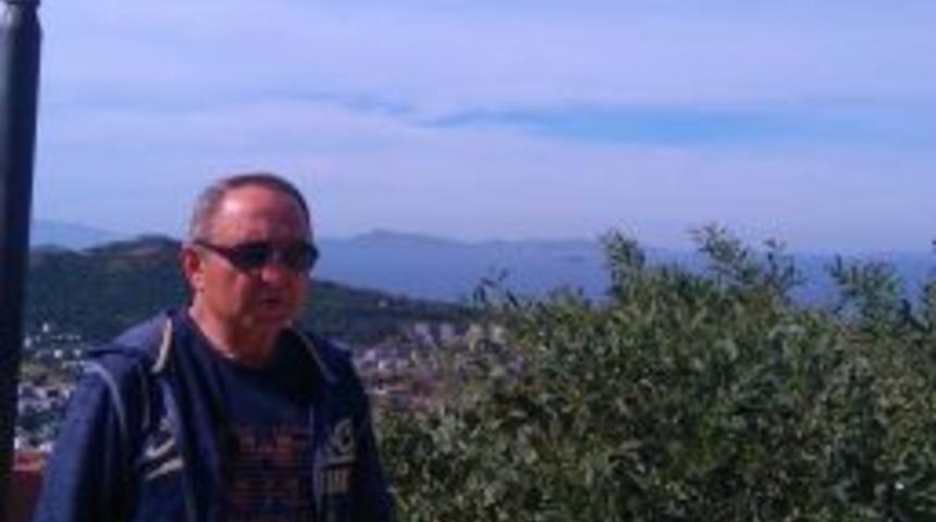 Yaşlı Adam Evinde Kanlar İ&ccedil;inde Bulundu