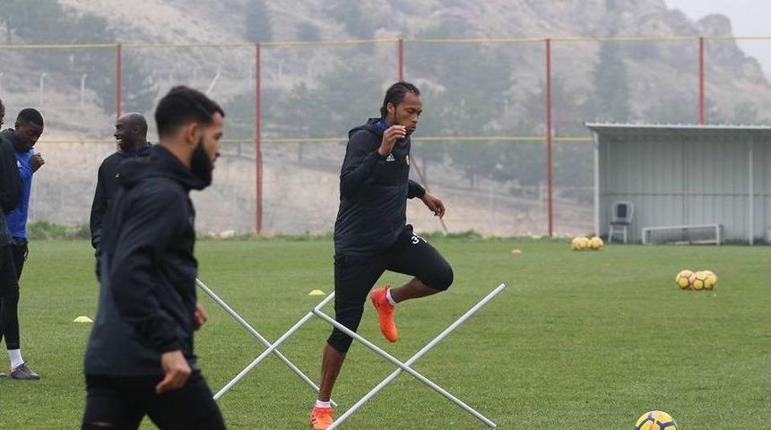 Evkur Yeni Malatyaspor Taktik &Ccedil;alıştı