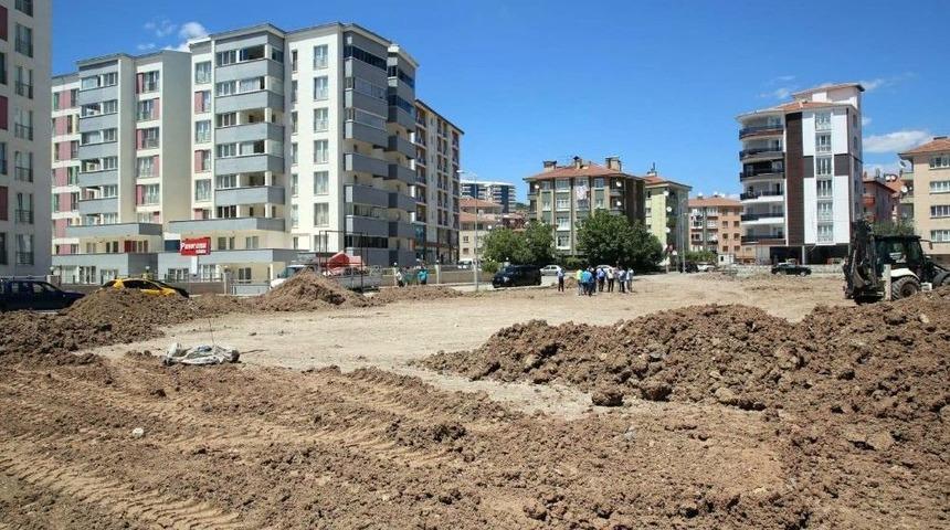 Mahalle Sakinleri İstedi, Belediye Yapıyor