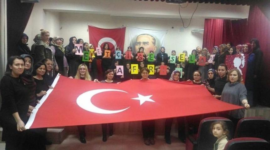 Anneler Mehmet&ccedil;iği Unutmadı