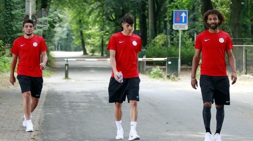 Antalyaspor&rsquo;da Hollanda Kampı