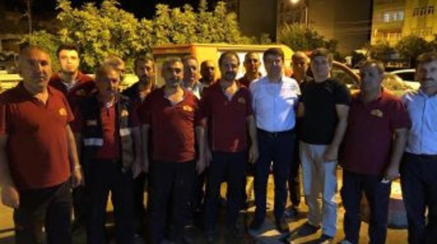 Milletvekili Tutdere İtfaiye Ekiplerini Yalnız Bırakmadı