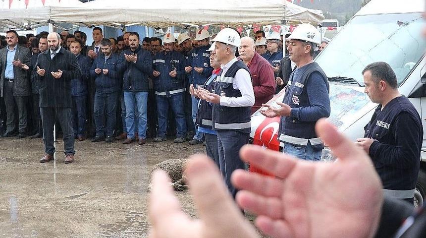 &ldquo;emeğin Aslanlarından, Afrin Kahramanlarına&rdquo; 8 Bin Paket Lokum