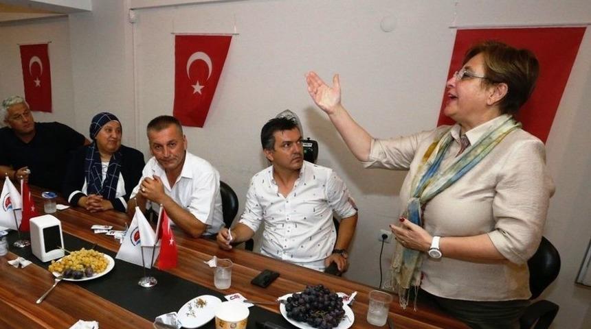 Kütahyalılardan Başkan Pekdaş’a Sürpriz Karşılama