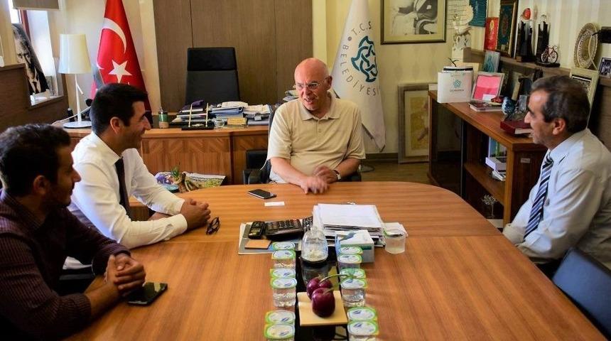 Başkan Eşkinat, İha Ekibine Projelerini Anlattı