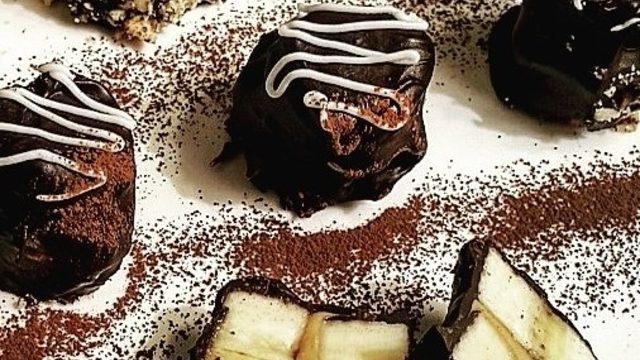 Yer Fıstıklı, Bitter Çikolatalı Muz