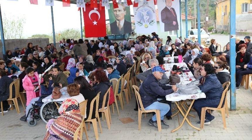 Efeler Belediyesi, 8 Mart&rsquo;ı Karahayıtlı Kadınlarla Ge&ccedil;irdi