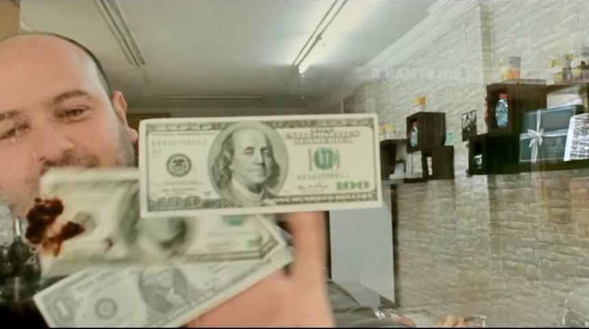 Dolara Klipli Protesto