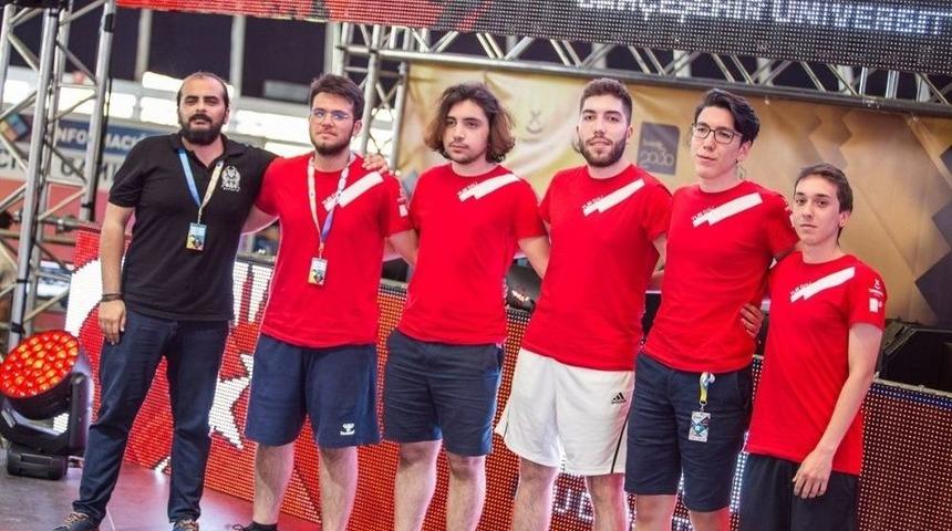 Bau Esports Hem &Uuml;lkemizi Hem De Avrupa&rsquo;yı Temsil Edecek