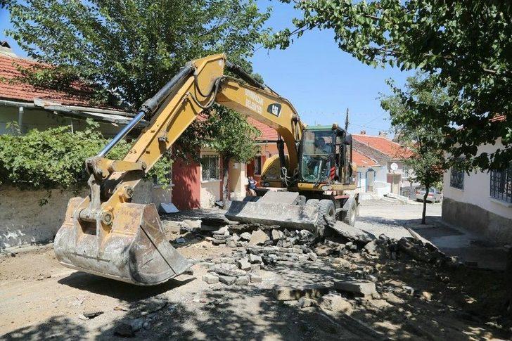 Erenköy’ün 40 Sokağında Yol Yapım Ve Onarım Çalışması G4