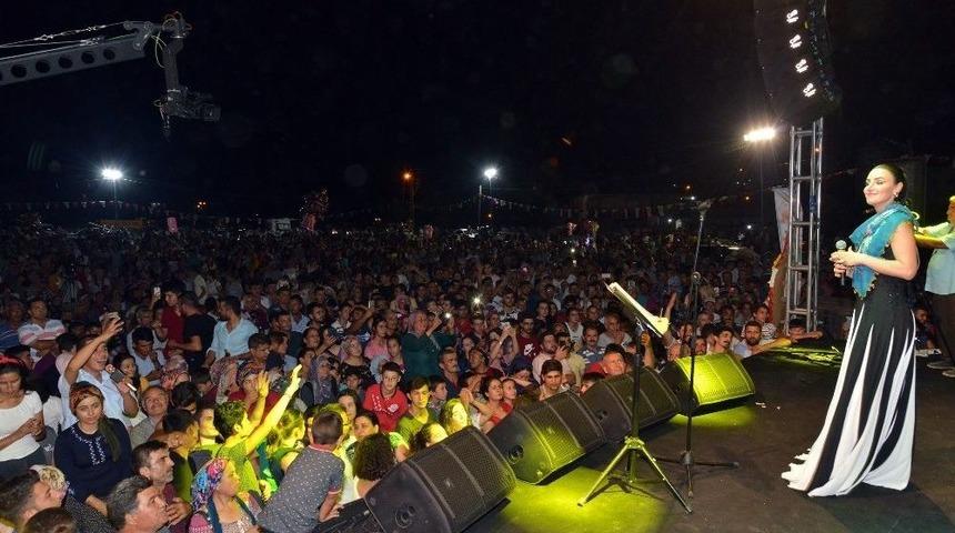 Mersin&rsquo;de İncir Ş&ouml;leni Coşkuyla Kutlandı