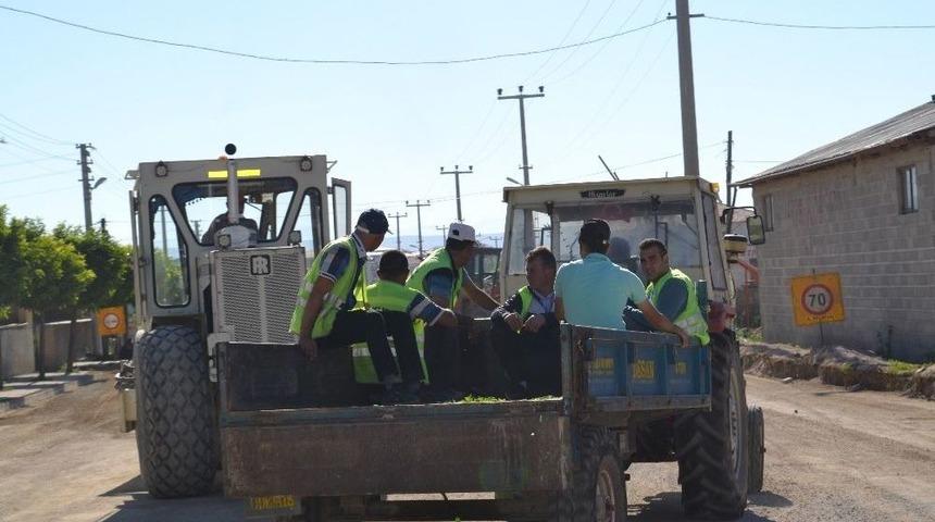 Şuhut Belediyesi Çevre Düzenleme Çalışmalarına Devam Ediyor