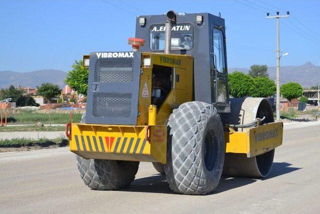 Şuhut Belediyesi Çevre Düzenleme Çalışmalarına Devam Ediyor