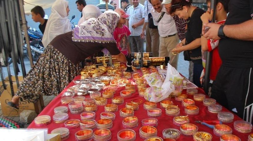 Yükselen Altın Fiyatları İşportacılara Yaradı