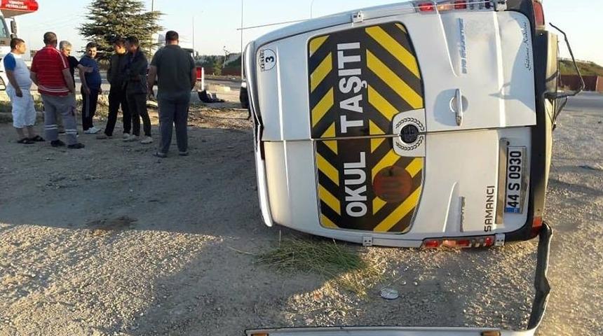Malatyaspor Taraftarı Dönüş Yolunda Kaza Yaptı: 1 Ağır Yaralı