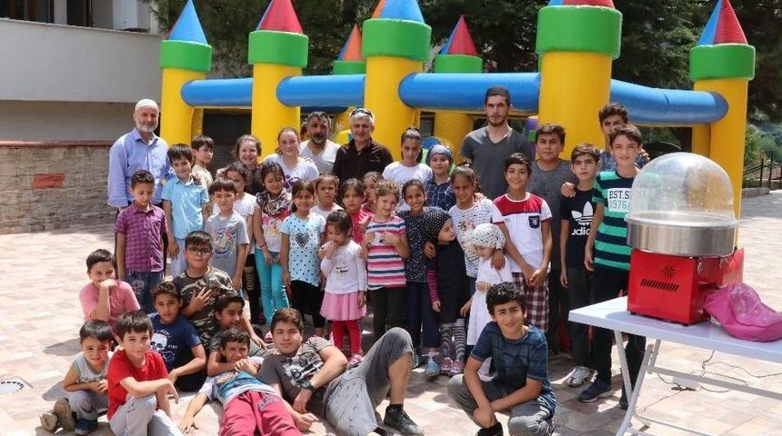 Kuran Kursu &Ouml;ğrencilerini Sevindiren S&uuml;rpriz