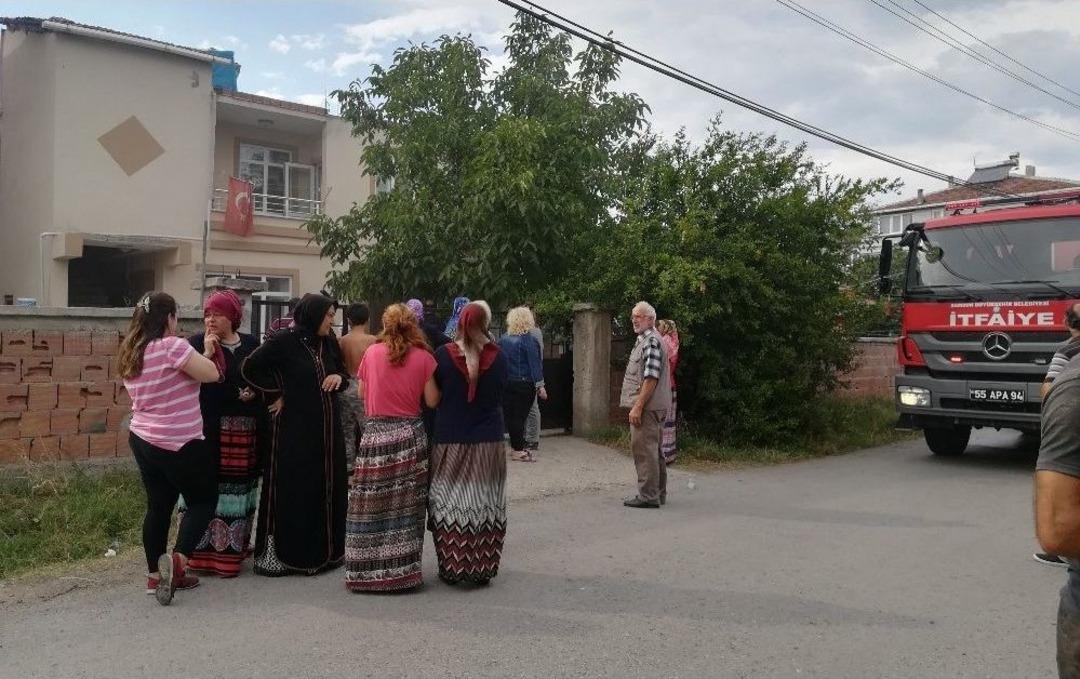 Bafra&rsquo;da Ev Yangını Korkuttu
